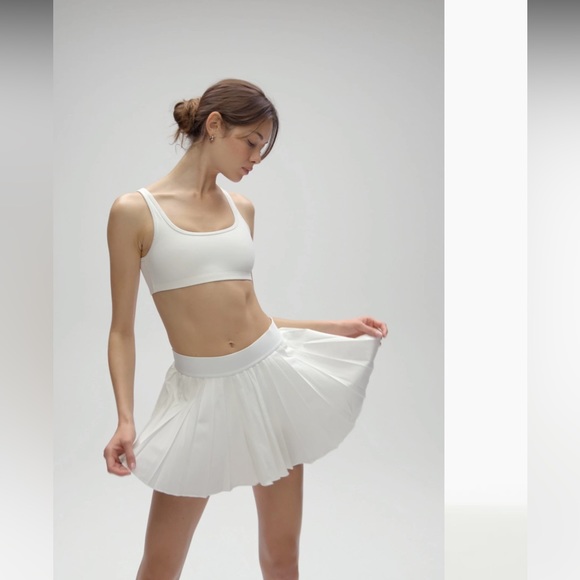 TNA Tennis Pro Skirt - Picture 1 of 8